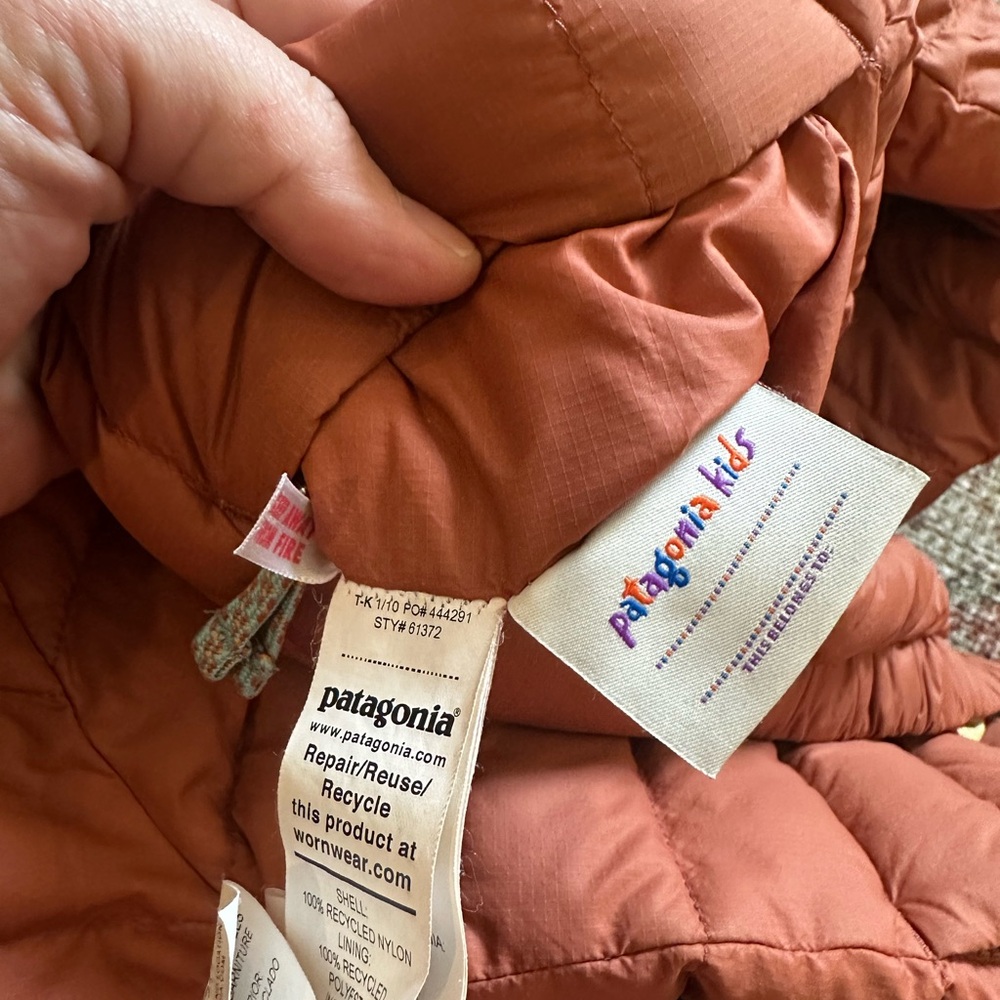Kids Toddler 4T Patagonia Rust Reversible Down Sweater Hoody Quilted Jacket - Picture 3 of 3